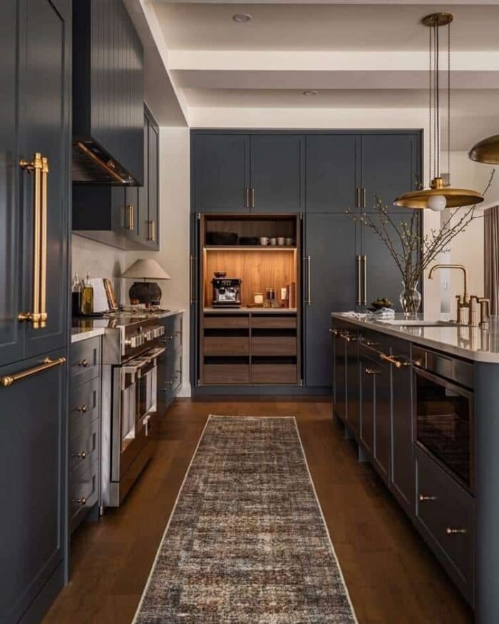 Kitchen Remodel Ideas 2026 – Integrated Appliances and Dark Cabinetry Kitchen Remodel Ideas 2026 – Integrated Appliances and Dark Cabinetry